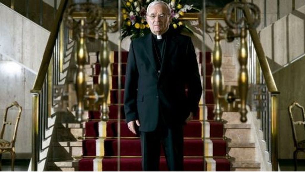 El Vaticano recibe la queja del Gobierno por las declaraciones del nuncio Fratini sobre Franco El Vaticano recibe la queja del Gobierno por las declaraciones del nuncio Fratini sobre Franco