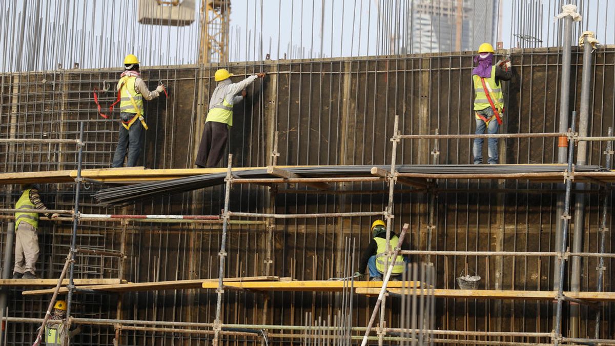 El 10% de los trabajadores recibe casi la mitad de los El 10% de los trabajadores recibe casi la mitad de los