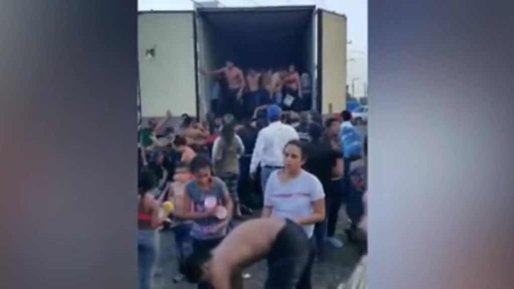134 migrantes hacinados en camión rumbo  Estados Unidos
