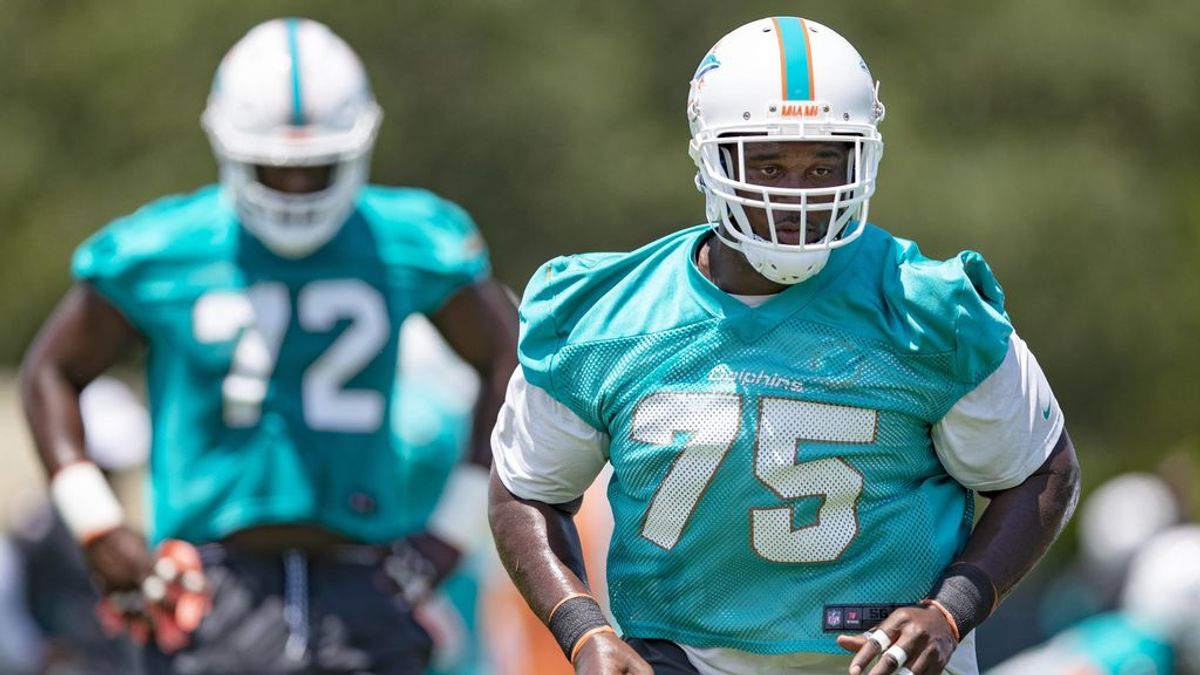 Le tienen que amputar un brazo a Kendrick Norton, jugador de la NFL, tras un grave accidente de coche Le tienen que amputar un brazo a Kendrick Norton, jugador de la NFL, tras un grave accidente de coche