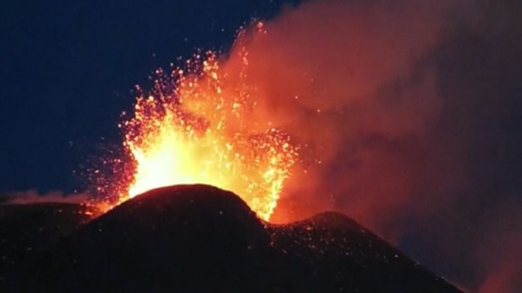 Un turista fallecido por la erupción del volcán Stromboli, en Italia