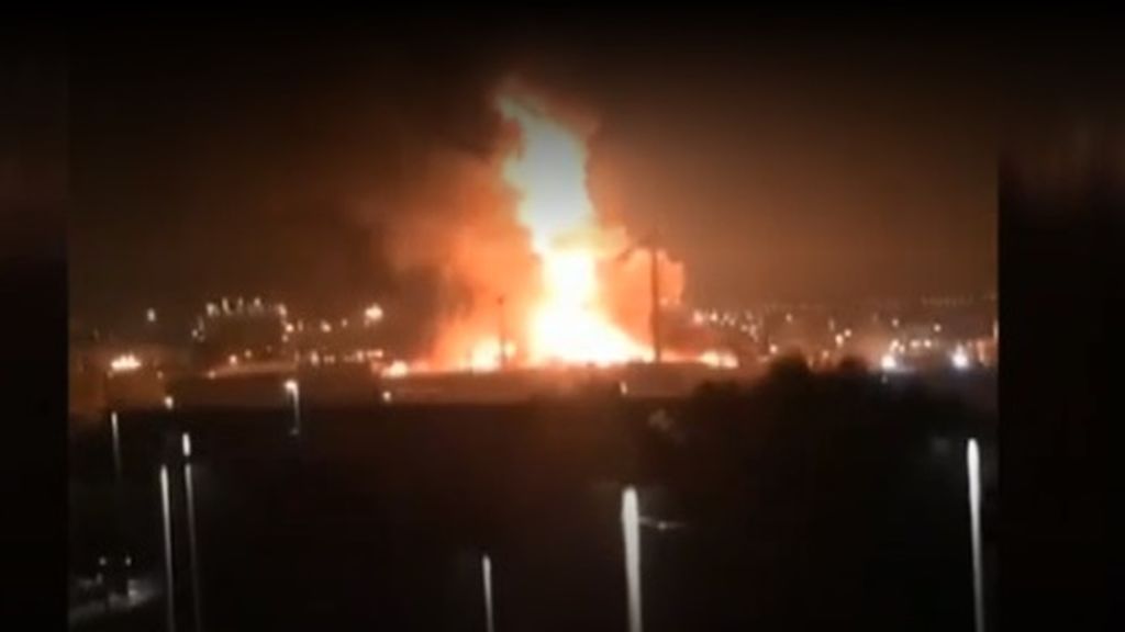 Controlado el incendio declarado en una empresa química de Tarragona