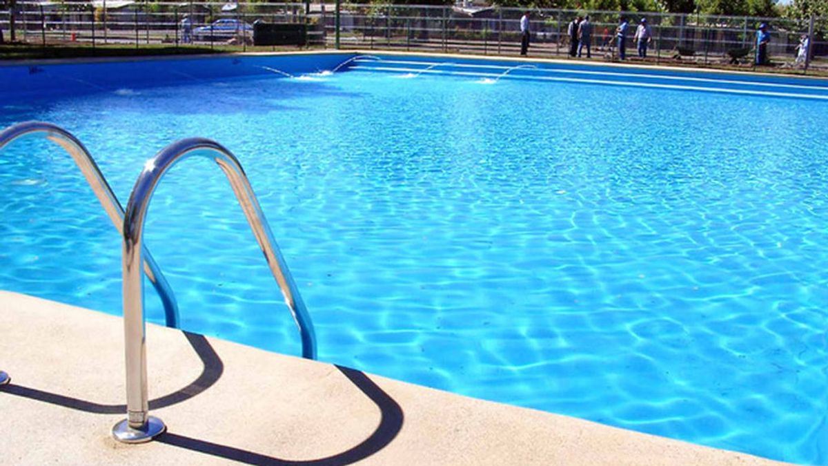 Agresión a una socorrista en Palencia: la joven recriminó a unos bañistas haber incumplido las normas de la piscina