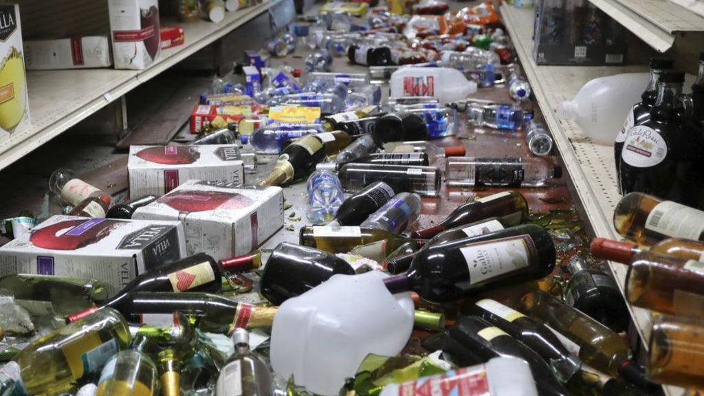 190708 INT terremoto california supermercado