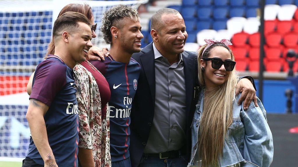 "El PSG lo sabía desde hace un año", el padre de Neymar carga contra el conjunto francés tras el comunicado