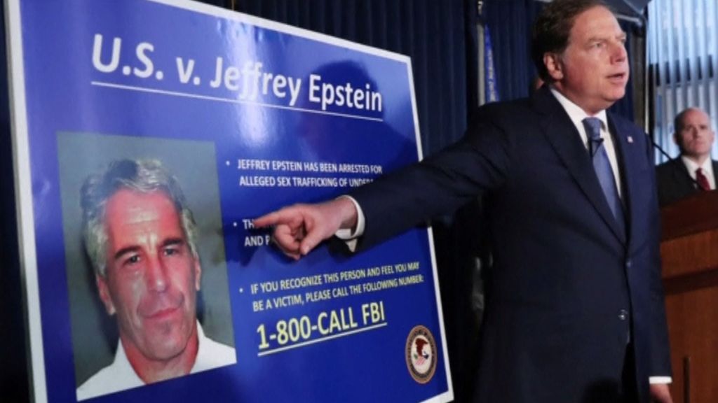Imputan al magnate Jeffrey Epstein por abusar sexualmente de menores