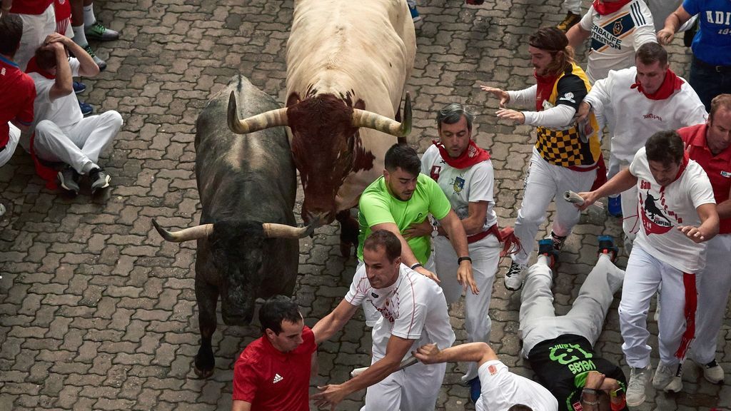 La toros de José Escolar dejan el encierro más rápido de este San Fermín