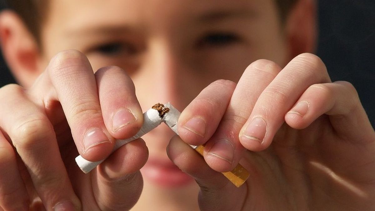 Acabar con el tabaco en 11 años: El Gobierno de Reino Unido propone un plan para su erradicación