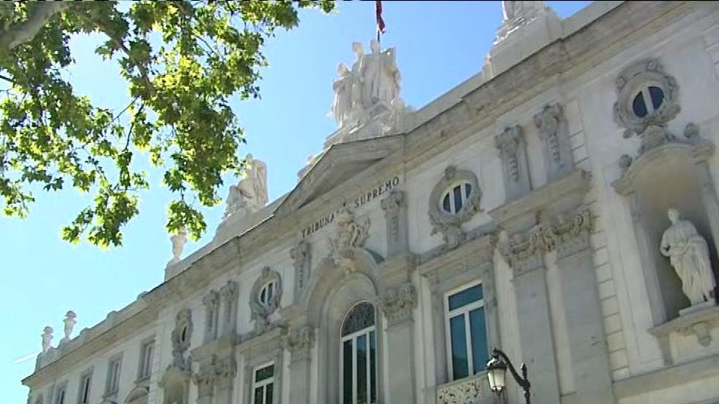 El Supremo reprocha el silencio de los entornos de la víctima y el agresor en los casos de violencia de género El Supremo reprocha el silencio de los entornos de la víctima y el agresor en los casos de violencia de género