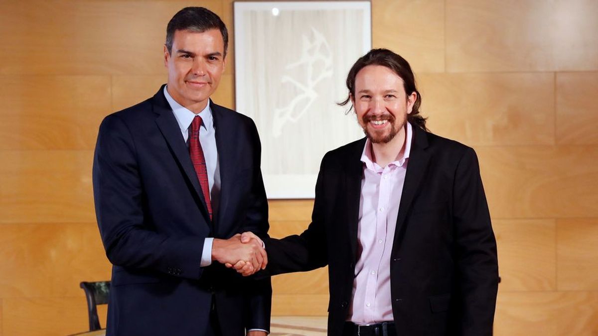 La coalición entre PSOE y Podemos, la preferida por los españoles con un 26% según el CIS