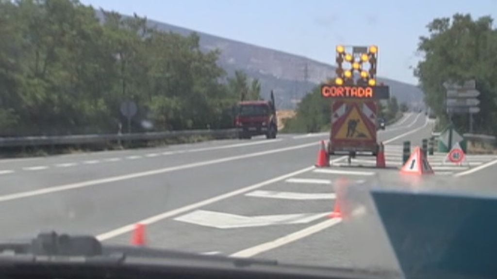 Caos en las carreteras afectadas por las inundaciones de Navarra