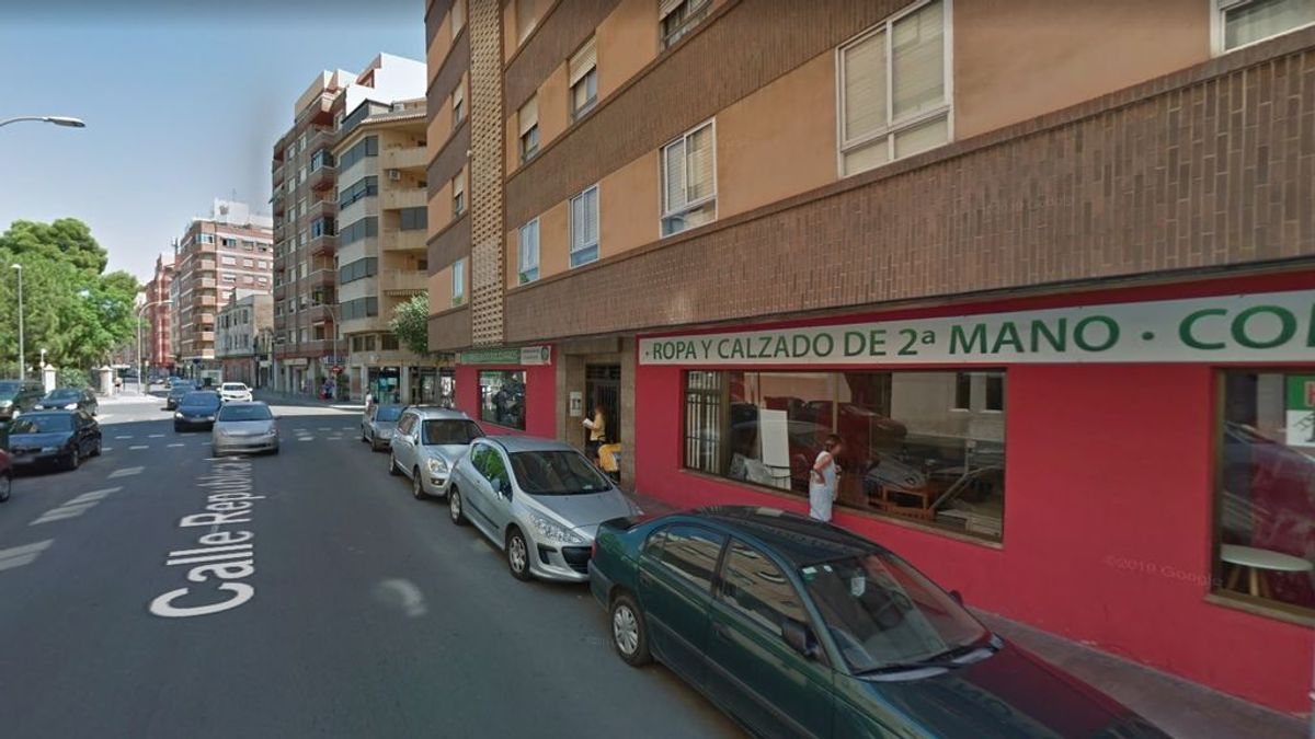 Un joven resulta herido al ser atropellado en Castellón y el conductor del vehículo es agredido