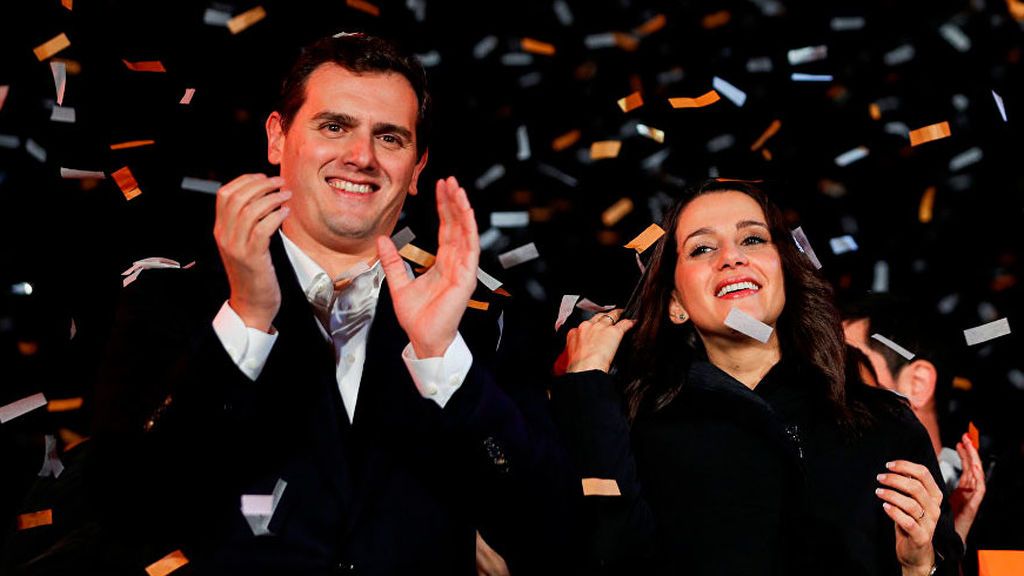 Tú antes molabas: Así se ha convertido Ciudadanos en la diana de los famosos Tú antes molabas: Así se ha convertido Ciudadanos en la diana de los famosos