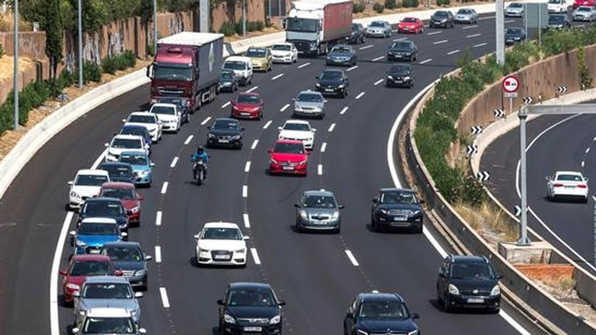 Las muertes en carretera se reducen por primera vez en cinco años Las muertes en carretera se reducen por primera vez en cinco años