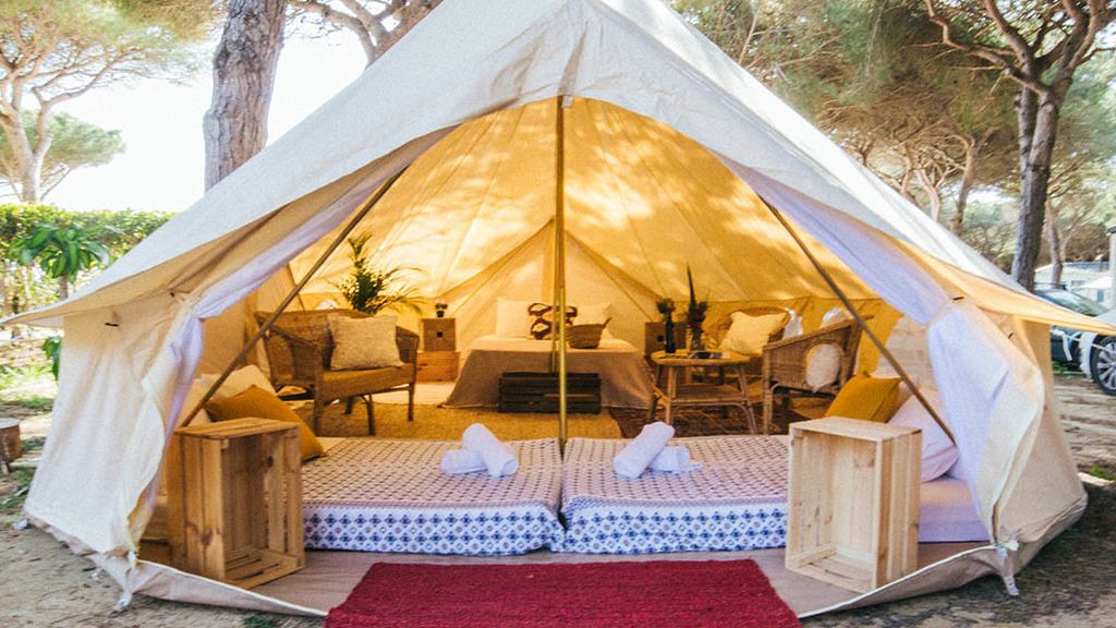 Descubre el 'glamping' y pierde el miedo a dormir bajo las estrellas