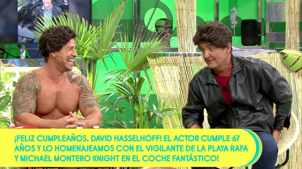 Rafa Mora y Antonio Montero se convierten en David Haseelhoff para celebrar el cumpleaños del actor