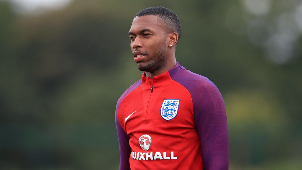 Sturridge no podrá jugar hasta el 31 de julio por facilitar información para apostar sobre su traspaso Sturridge no podrá jugar hasta el 31 de julio por facilitar información para apostar sobre su traspaso