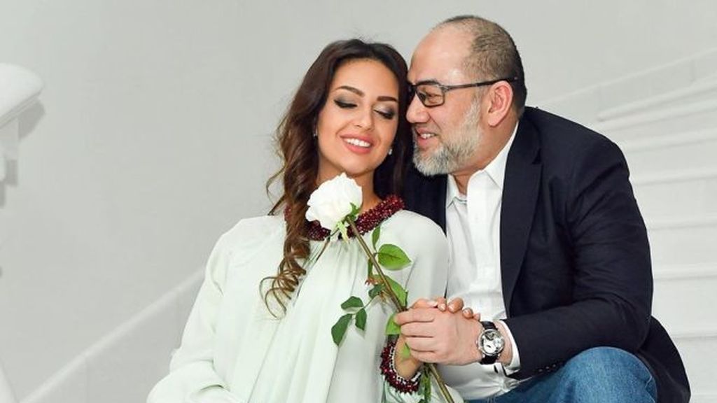 El Rey de Malasia que renunció al trono para casarse con una ex miss rusa se divorcia siete meses después El Rey de Malasia que renunció al trono para casarse con una ex miss rusa se divorcia siete meses después