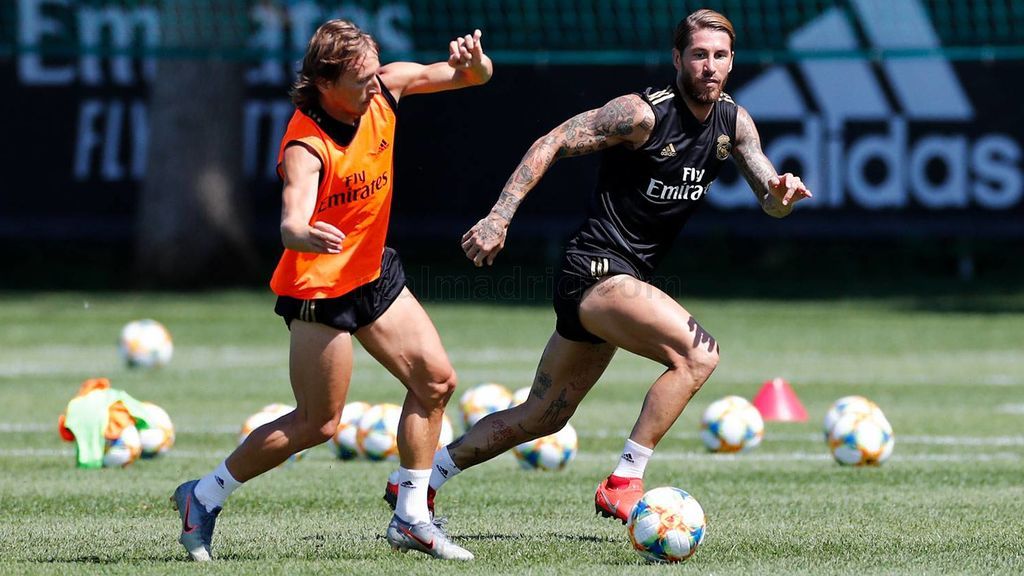 El Ayuntamiento de Alcobendas multa a Sergio Ramos con 250.000 euros por talar hasta 90 árboles El Ayuntamiento de Alcobendas multa a Sergio Ramos con 250.000 euros por talar hasta 90 árboles