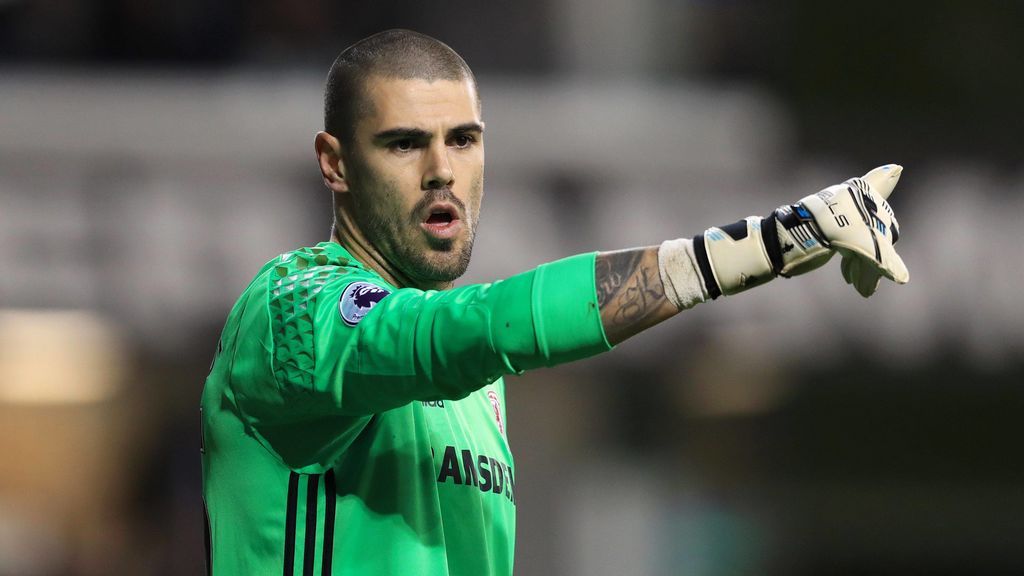 Víctor Valdés regresa al Barça para entrenar al Juvenil A Víctor Valdés regresa al Barça para entrenar al Juvenil A