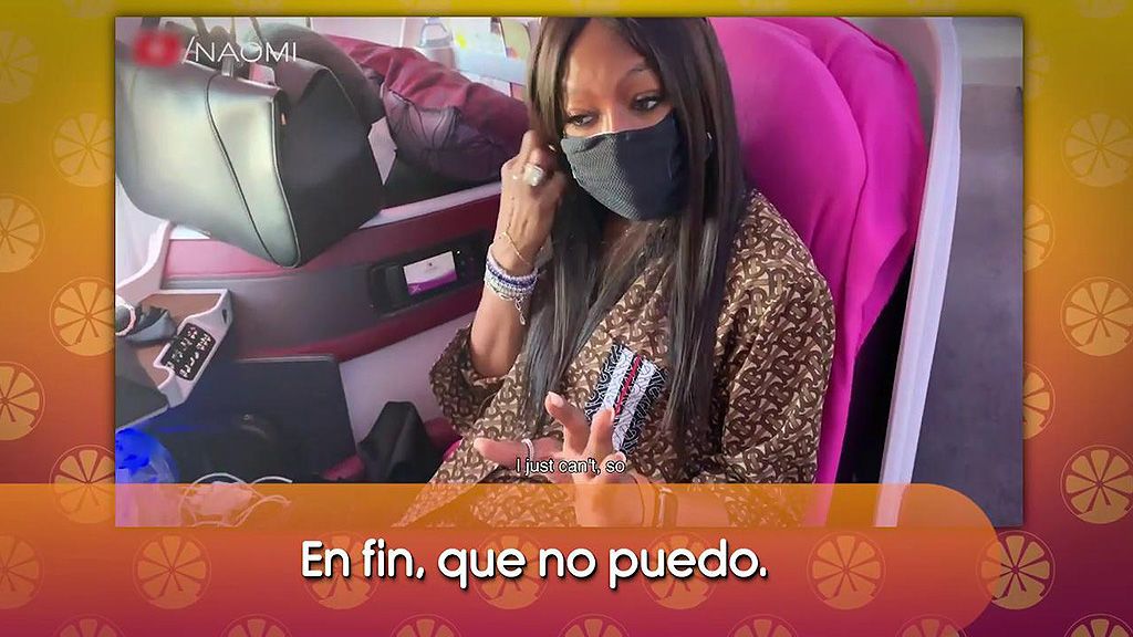 Las manías de Naomi Campbell cuando viaja en avión: mascarilla, toallitas y guantes