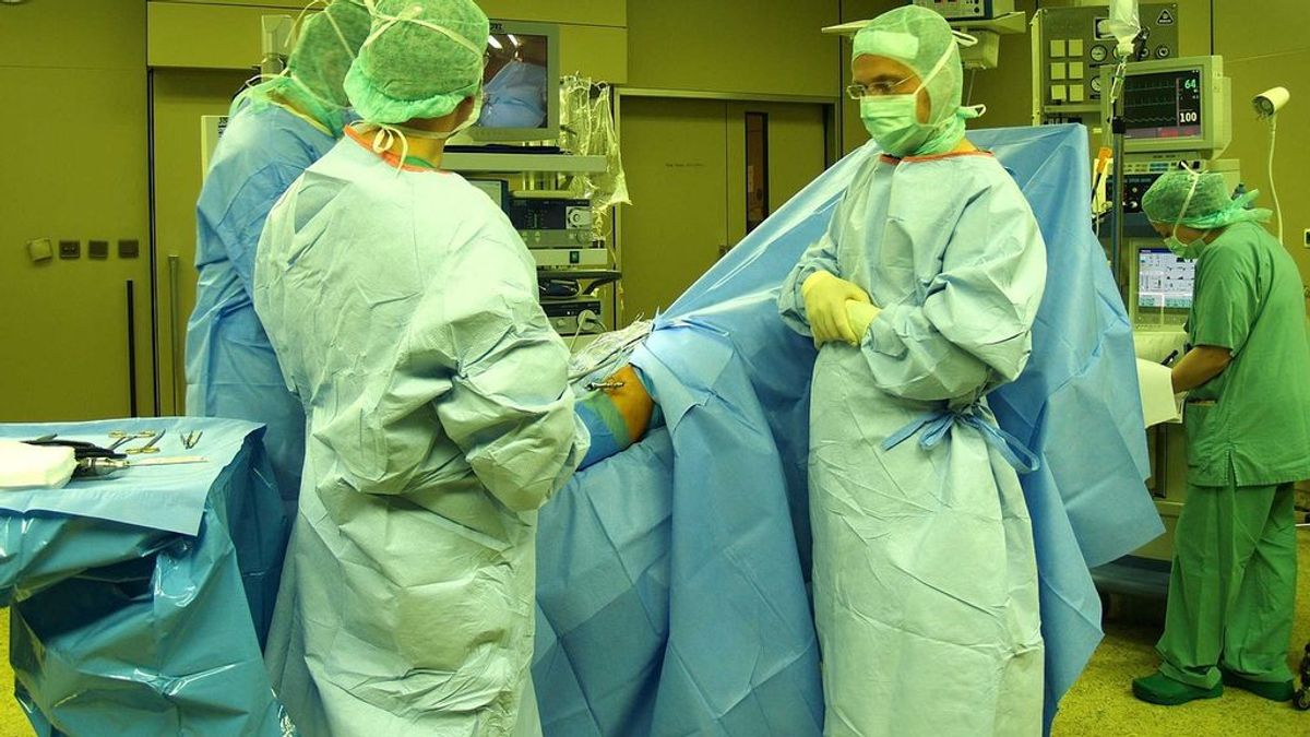 Una mujer denuncia al Servicio Canario de Salud por dejarle una gasa dentro de su abdomen hace 30 años