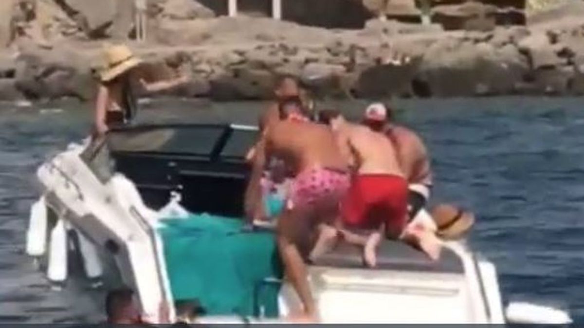 Multitudinaria pelea en una embarcación de fiesta en Gran Canaria