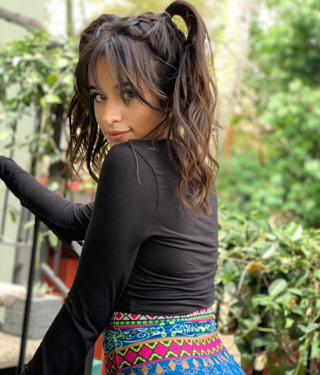 camila_cabello_56795736_649504915494401_4861916382970832349_n