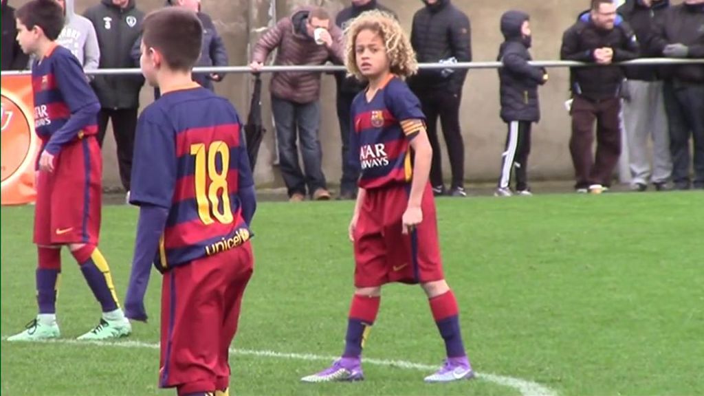 La mareante oferta que Xavi Simons rechazó para continuar en la cantera del Barça