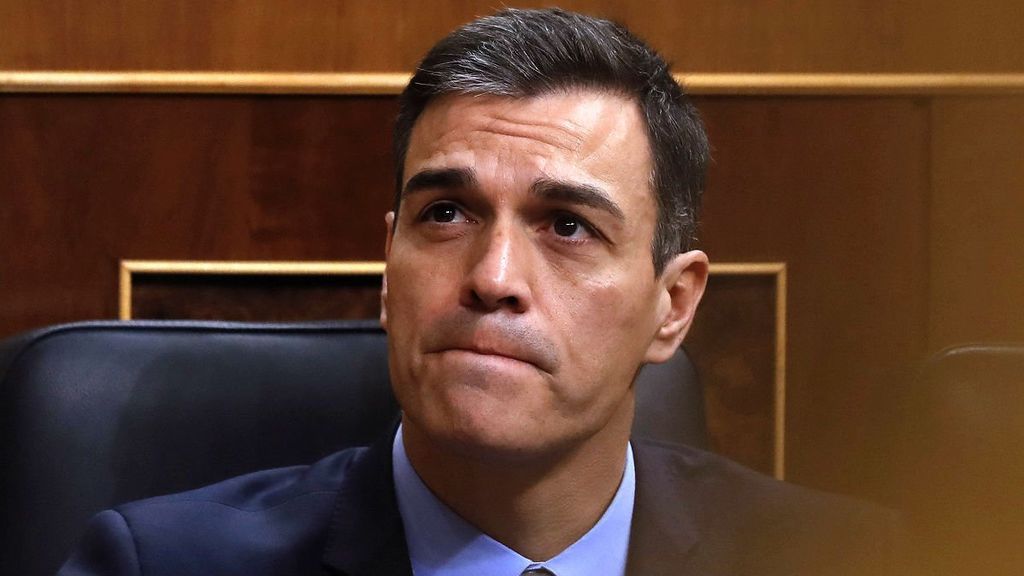 Pedro Sánchez se ha encerrado en su despacho tras el fracaso de la primera votación