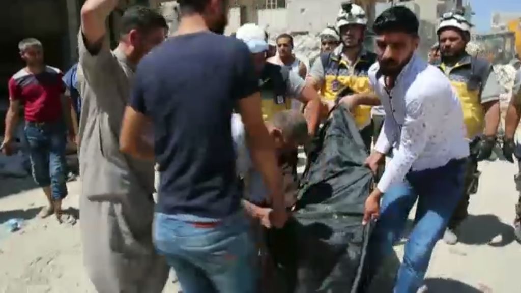 Un bombardeo en Siria provoca 32 muertos y decenas de heridos