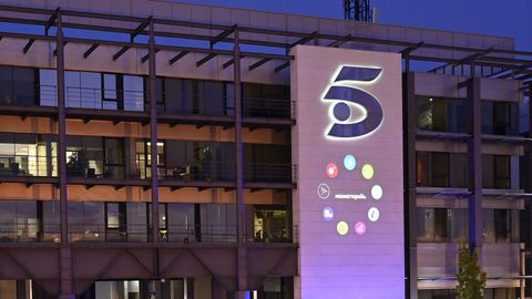 Mediaset España Eleva Sus Márgenes Ebitda Y Ebit Y Mejora Un