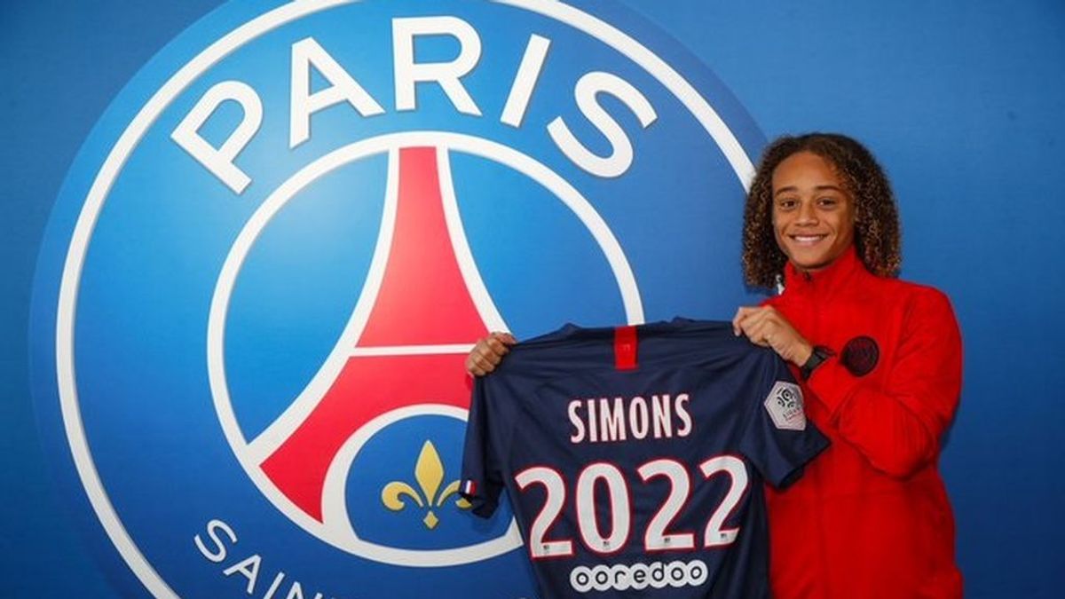 Los vergonzosos insultos a Xavi Simons, de 16 años, tras anunciar que deja la cantera del Barça Los vergonzosos insultos a Xavi Simons, de 16 años, tras anunciar que deja la cantera del Barça