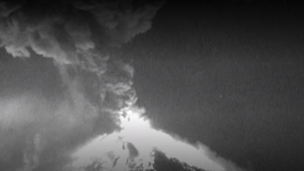El volcán Popocatépetl registra tres nuevas explosiones