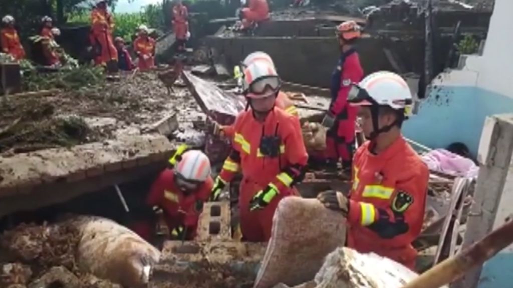 Mueren 13 personas en China sepultadas por un deslizamiento de tierra