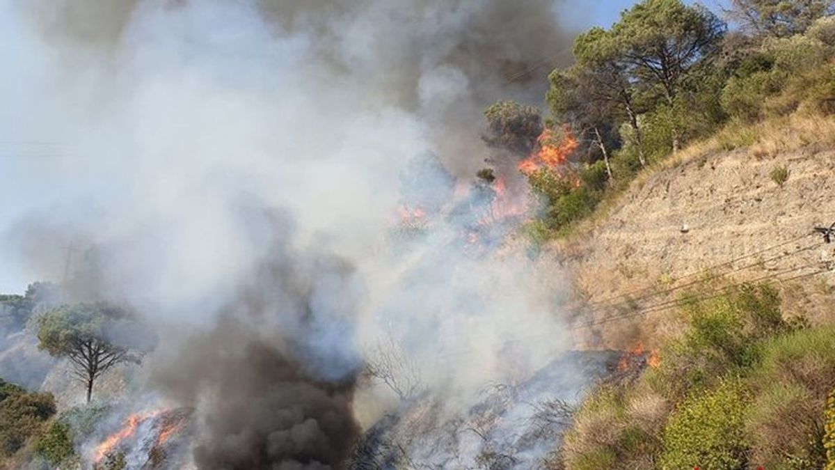 Un incendio originado por un vehículo averiado en Capellades quema más de 57 hectáreas