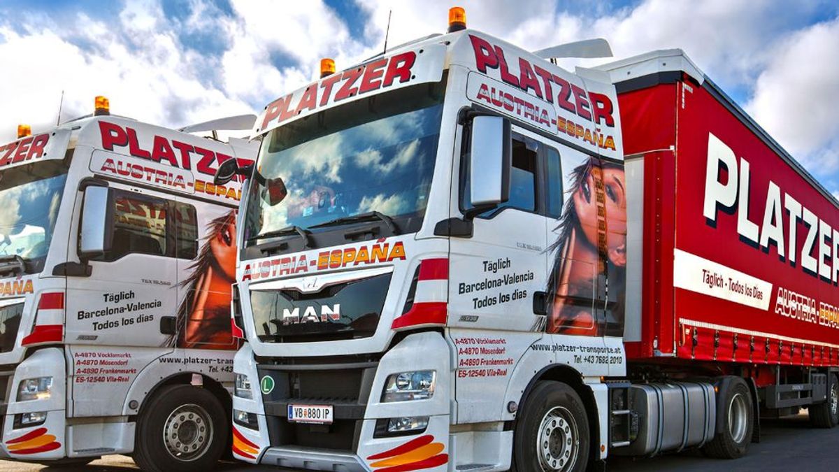El Ayuntamiento de Vila-Real se alza contra la empresa de transporte Platzer por el uso de imágenes de mujeres sensuales en sus camiones