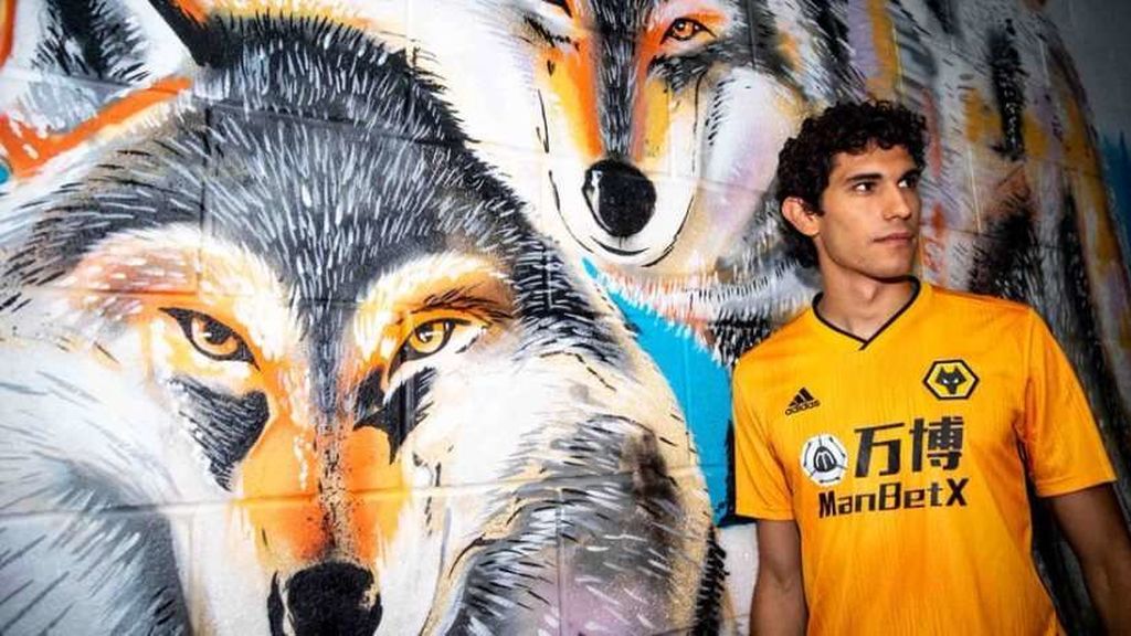 El Real Madrid confirma la cesión de Jesús Vallejo al Wolverhampton de la Premier League El Real Madrid confirma la cesión de Jesús Vallejo al Wolverhampton de la Premier League