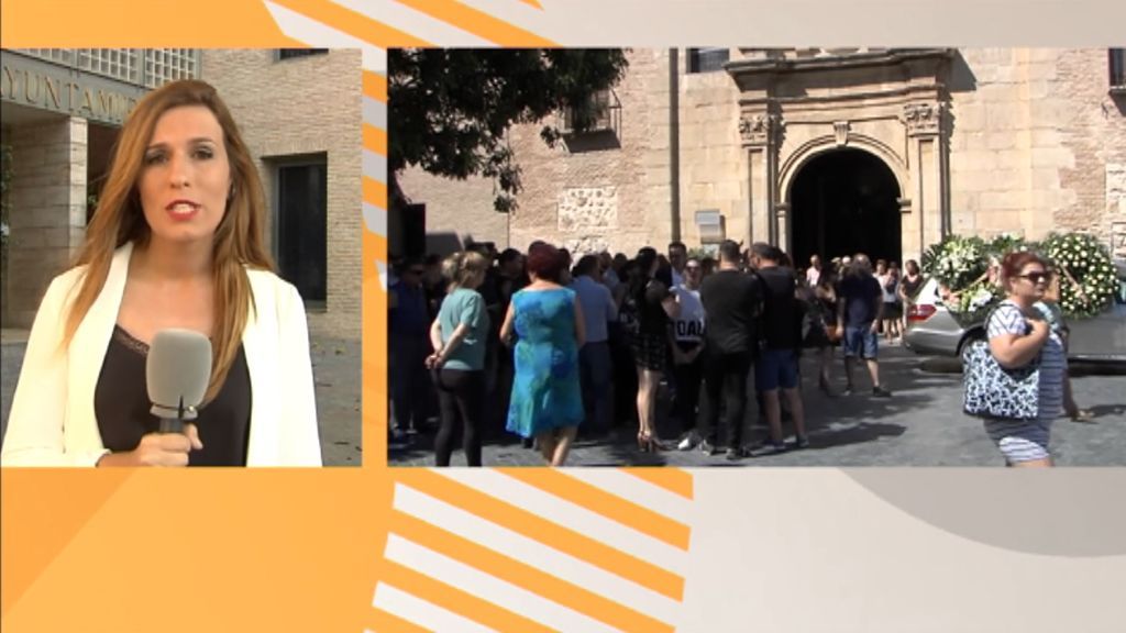 Beniel despide en medio de una profunda conmoción a Cristian, el menor de 11 años asesinado por su padre