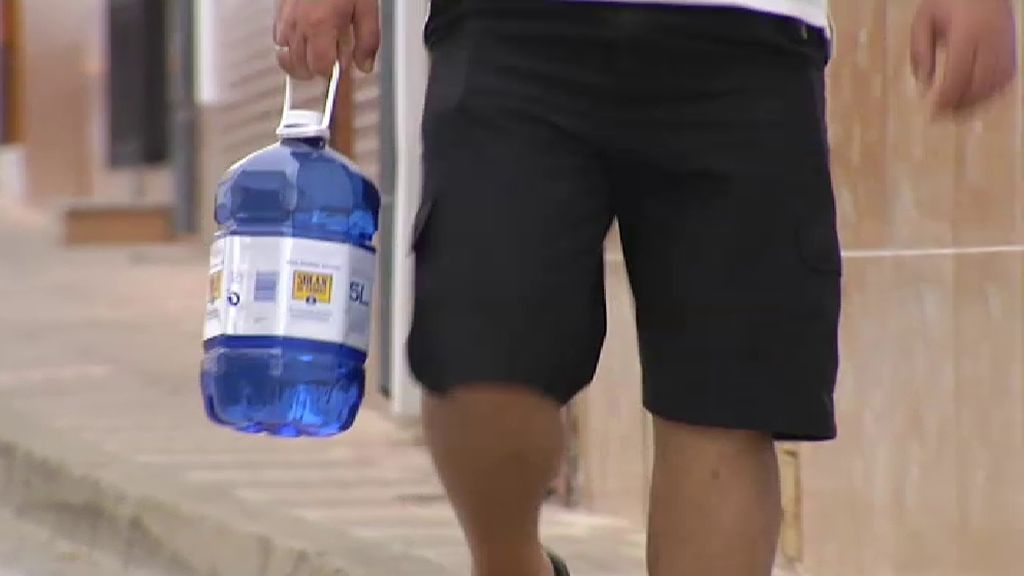 La sequía obliga a hacer cortes de agua de 12 horas al municipio sevillano de Las Navas de la Concepción