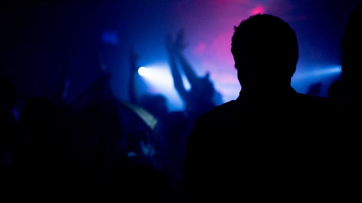 Denuncian una agresión homofóbica en una discoteca de San Javier, Murcia