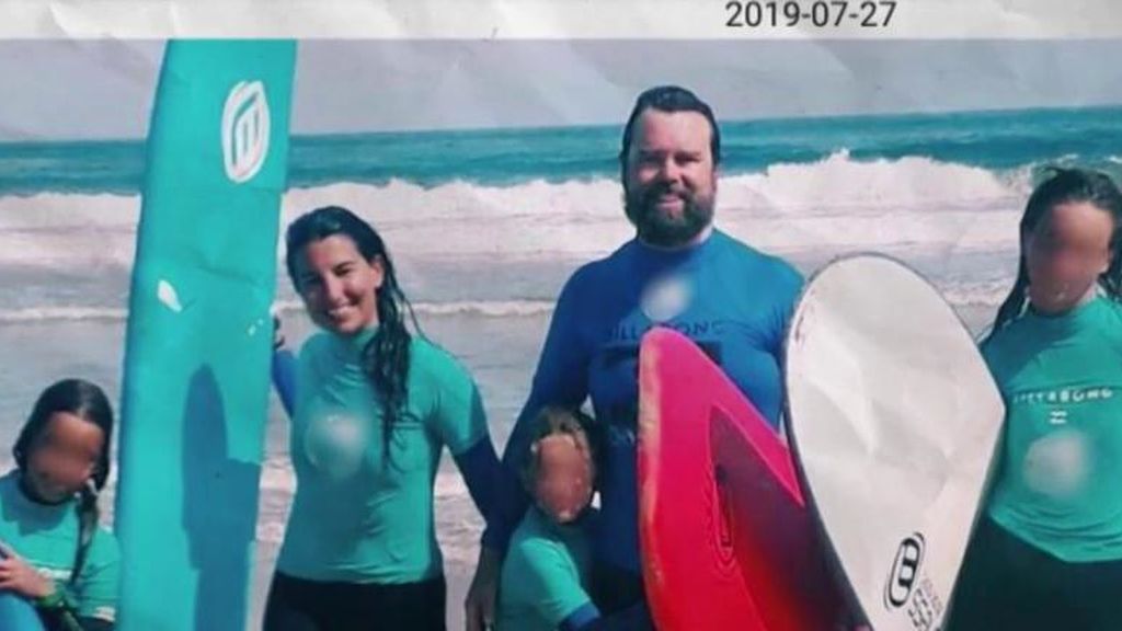 Los miembros de VOX de vacaciones: Abascal, Monasterio y Espinosa de los Monteros cambian España por el relax