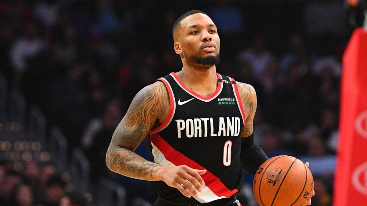 El gran gesto de Damian Lillard tras encontrarse con unos niños en una tienda: "Coged cinco pares de zapatillas y todo lo que queráis"