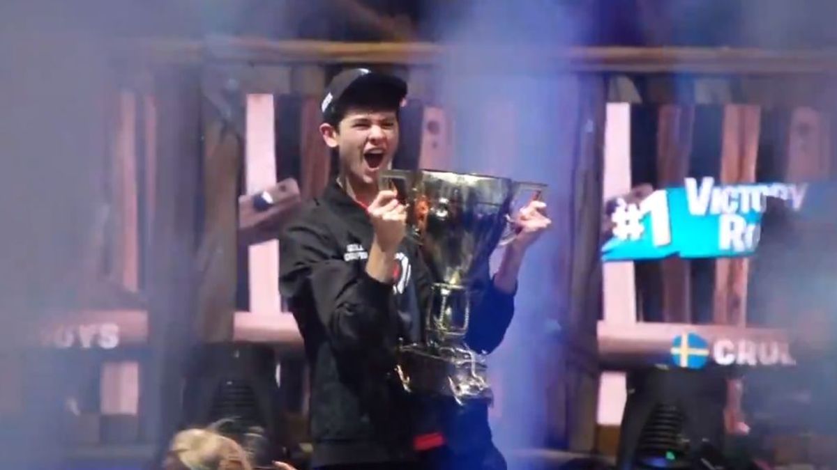 Con 16 años 'Bugha' ha ganado 3 millones y se convierte en el mejor jugador de Fornite del mundo