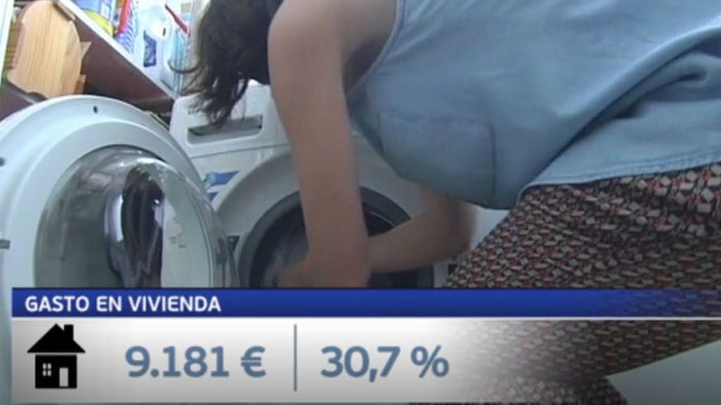 Los hogares españoles gastan más