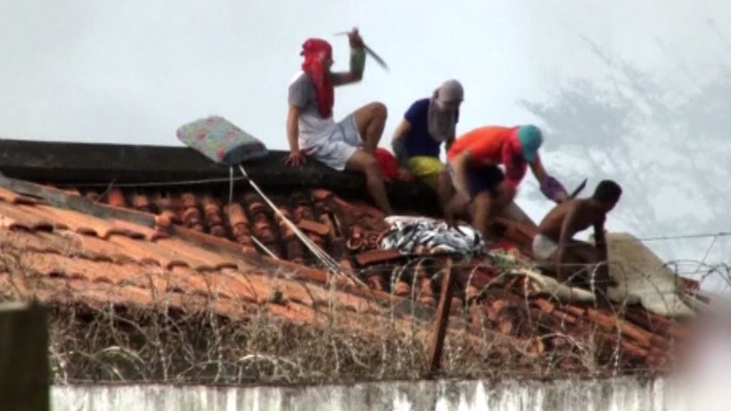 Ascienden a 57 los muertos en un motín en una cárcel de Brasil