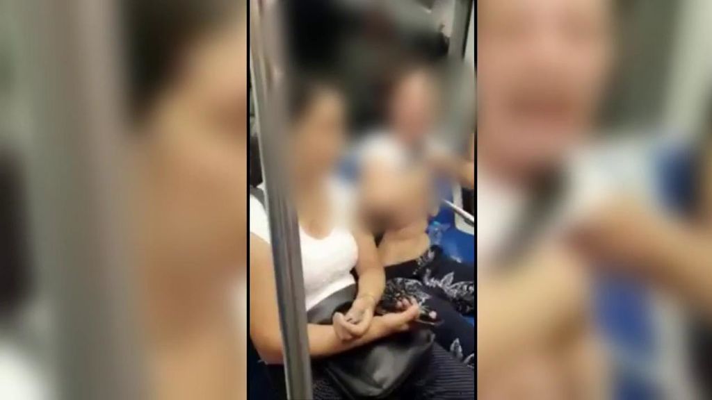 Una presunta carterista se desnuda en el metro de Barcelona tras ser descubierta