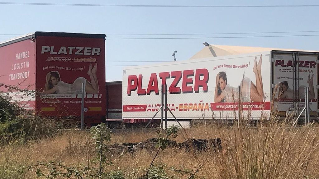 Amenazan con denunciar a una empresa por utilizar imágenes sexistas en sus camiones