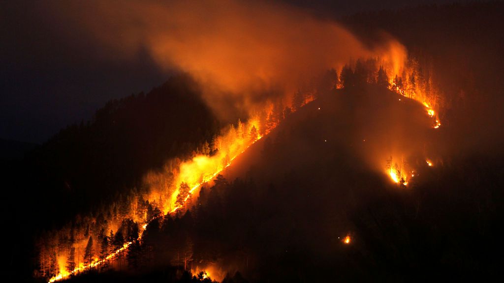 Varios incendios calcinan casi tres millones de hectáreas en Siberia