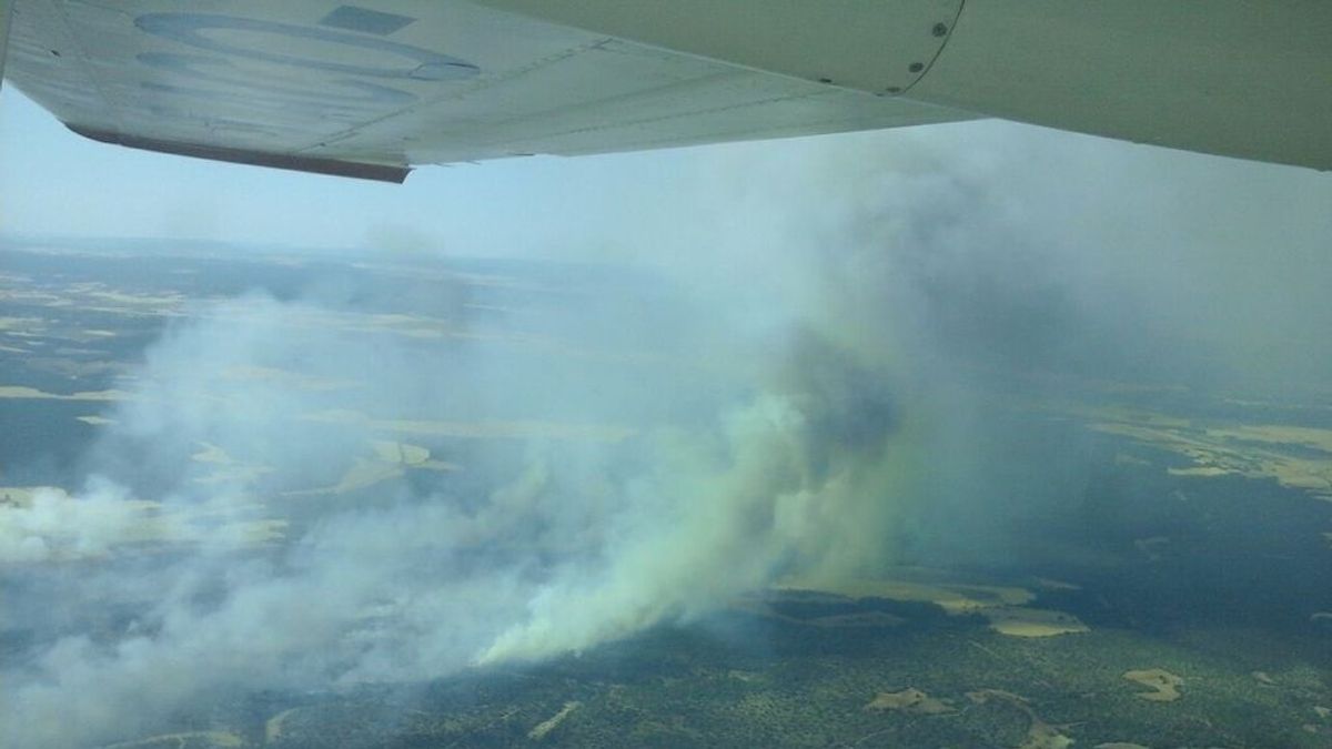 El fuego de Barchín del Hoyo podría quedar controlado este miércoles y ya ha afectado 1.500 hectáreas